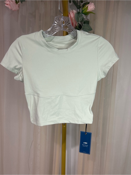 J.ING Tops - J.ING Mint Green Cropped Activewear Top XS NWT Stretch Short Sleeve